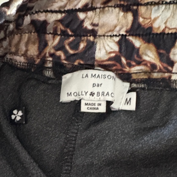 La Maison by Molly Bracken Velvet Floral Joggers - Picture 6 of 7